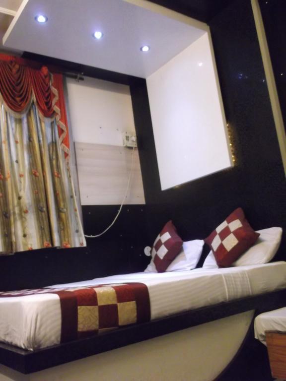 Hotel Abhineet Palace Dzsaipur Kültér fotó