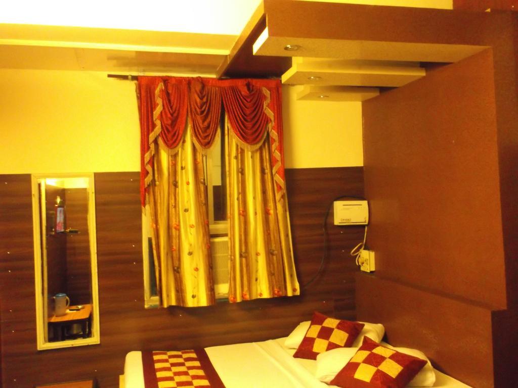Hotel Abhineet Palace Dzsaipur Kültér fotó