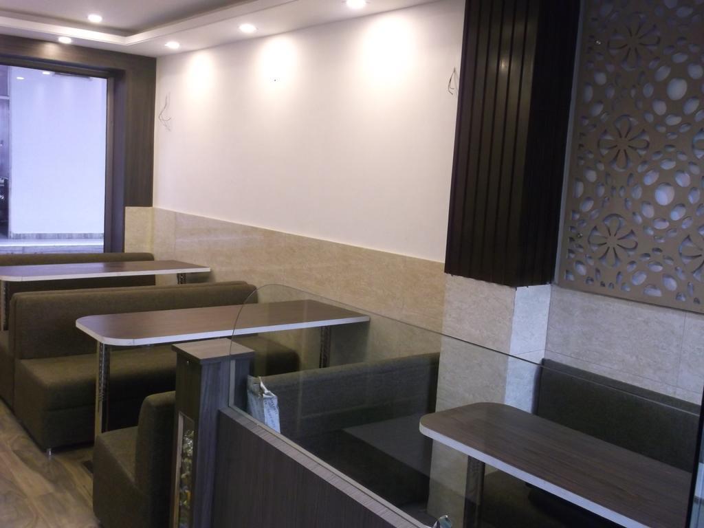 Hotel Abhineet Palace Dzsaipur Szoba fotó